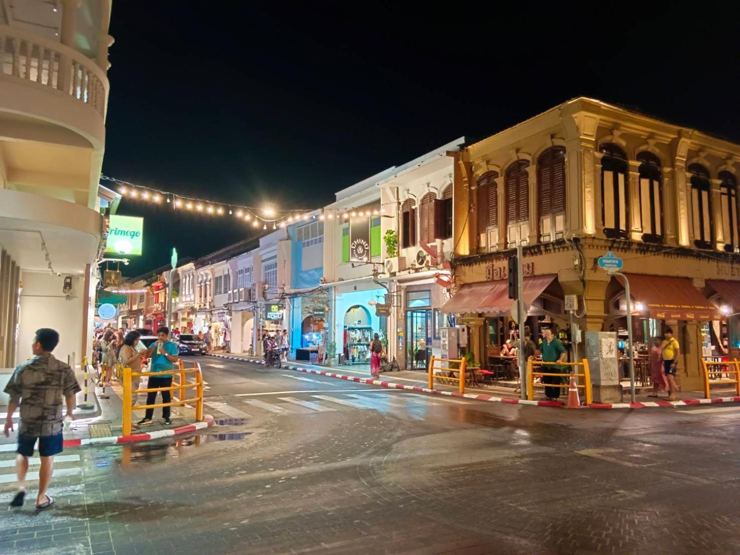 Chino Town At Yaowarat Phuket - Sha Plus Экстерьер фото